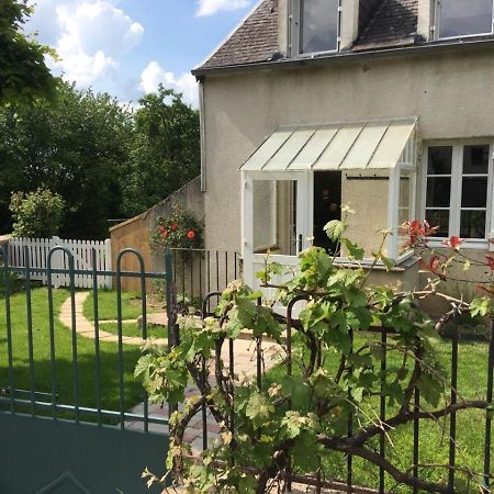 L' Huis-Au-Tilleul Quarré-les-Tombes Eksteriør billede